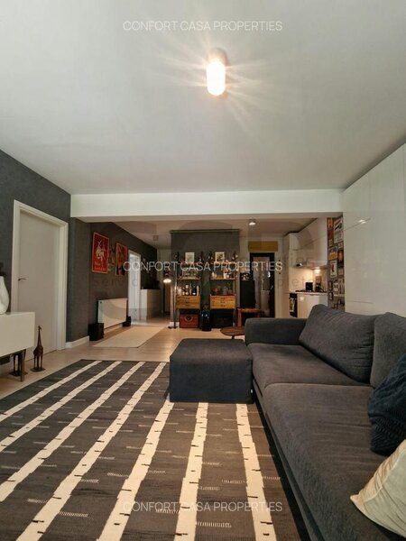 1 Mai, Piata Victoriei, apartament 3 camere, gradina de 95 mp amenajata